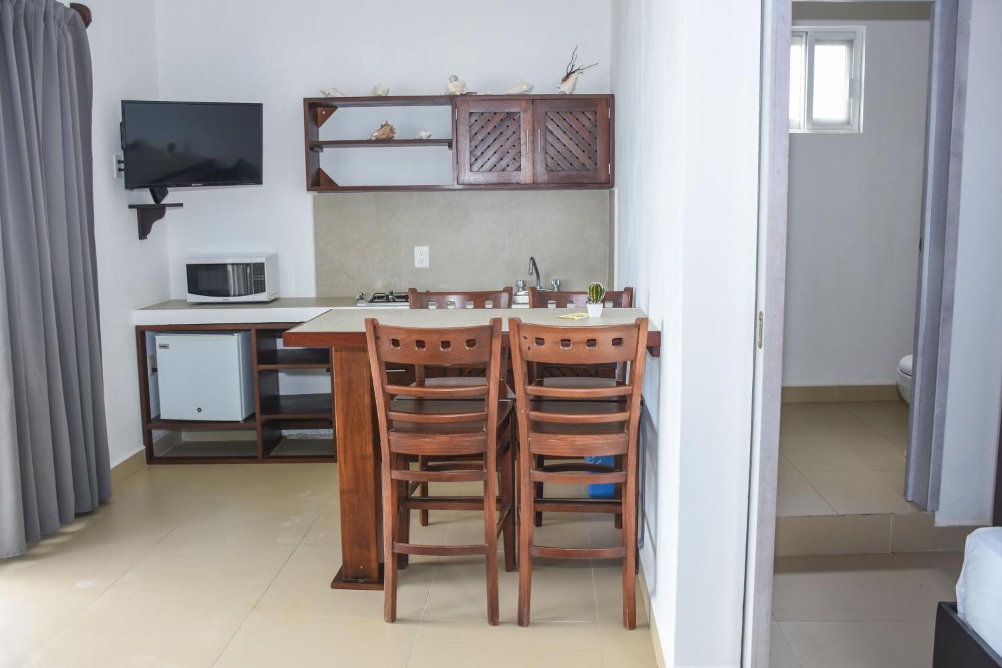 El Fuerte Beach Apartments Махауаль Экстерьер фото